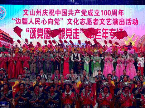 江西婺源：甲路纸伞走向世界
